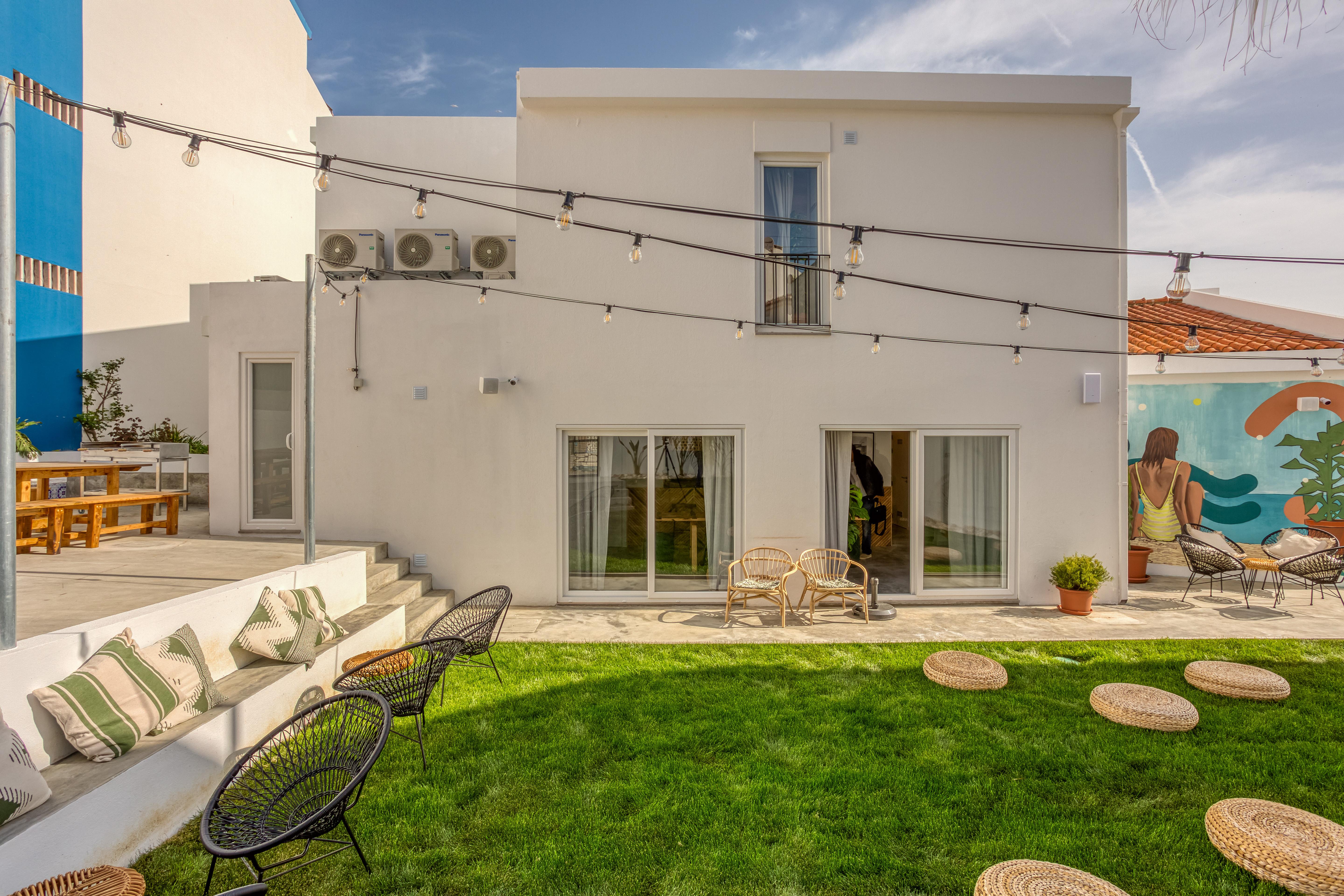 Selina Boavista Ericeira Hostel Exterior photo