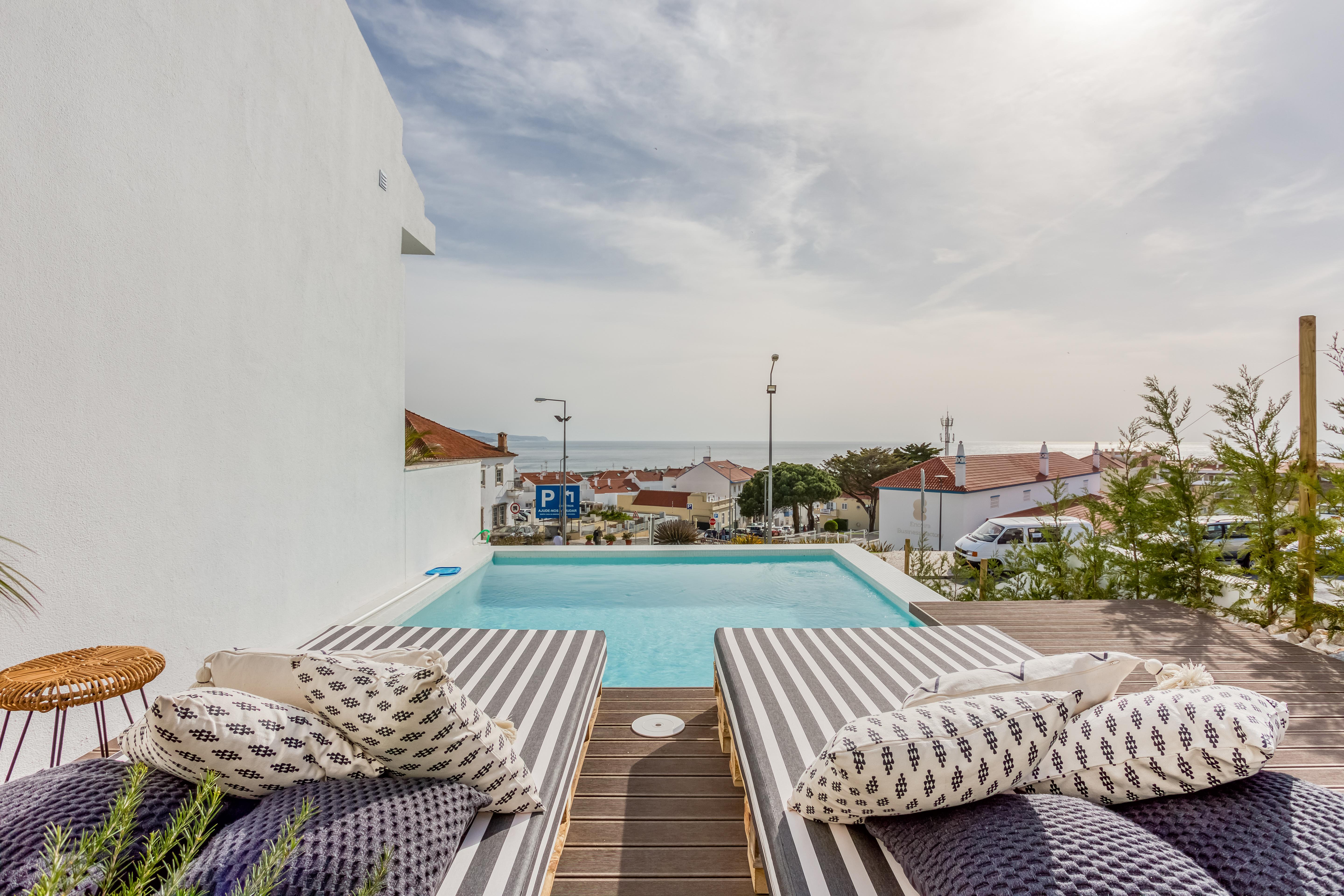 Selina Boavista Ericeira Hostel Exterior photo